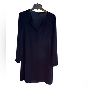 Forever 21 women’s navy blue dress Size Medium